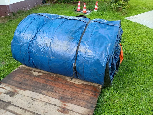 Fun sales survivalbaan hindernisbaan & springkussen - afbeelding 14 van  29
