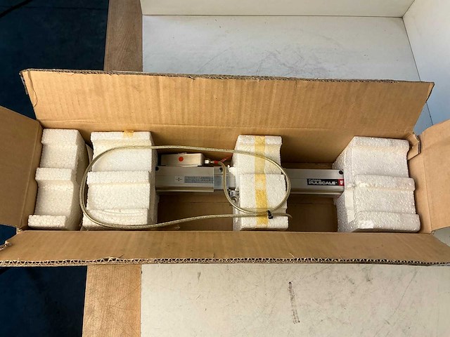 Futaba pulscale lineaire positie sensor (3x) - afbeelding 8 van  15