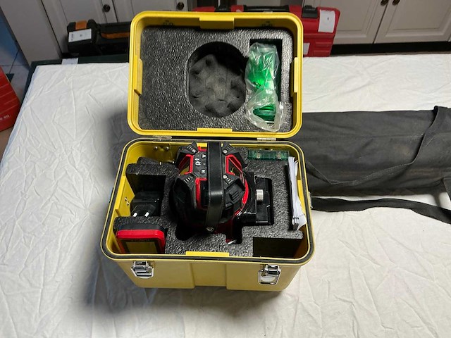 Futech procross 8.0ds bouwlaser - afbeelding 2 van  9