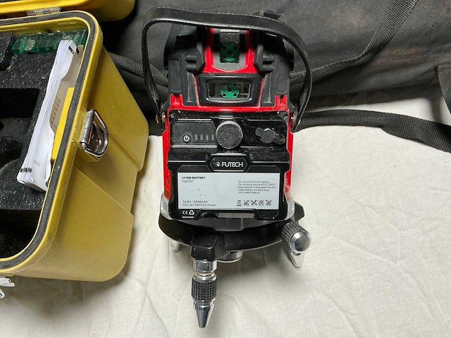 Futech procross 8.0ds bouwlaser - afbeelding 6 van  9