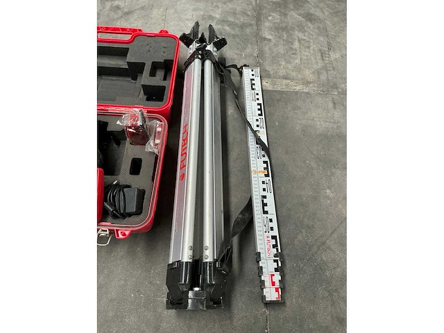 Futech red runner bouwlaser - afbeelding 4 van  5
