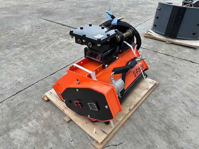 G-force - 2026 - 800lm - klepelmaaier voor graafmachine - afbeelding 10 van  13