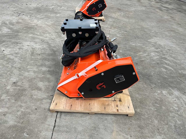 G-force - 2026 - 800lm - klepelmaaier voor graafmachine - afbeelding 12 van  14