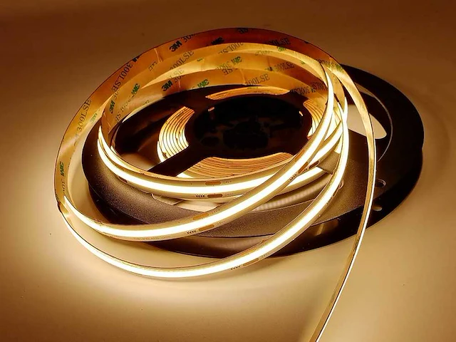 G-tec professionele cob led strip rol, 50 meter, warm wit - afbeelding 1 van  10