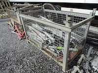 Gaasbak met 85 steigerdwarsliggers - afbeelding 1 van  7