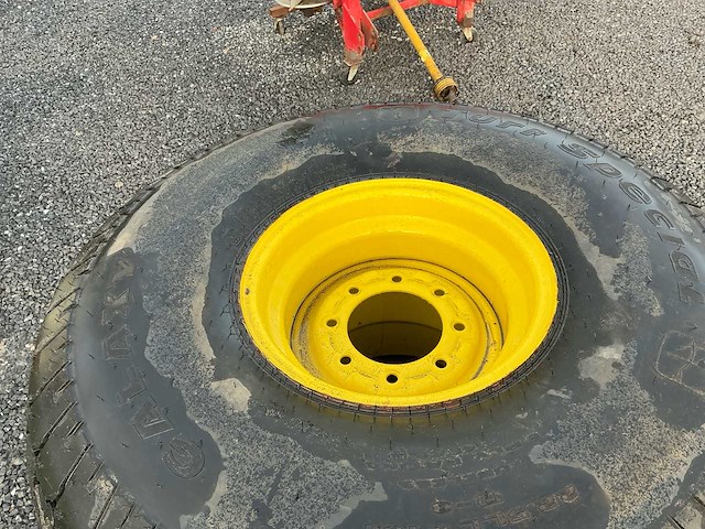 Galaxy turf special 22,5ll x 16,1 band, wiel en velg (2x) - afbeelding 5 van  6