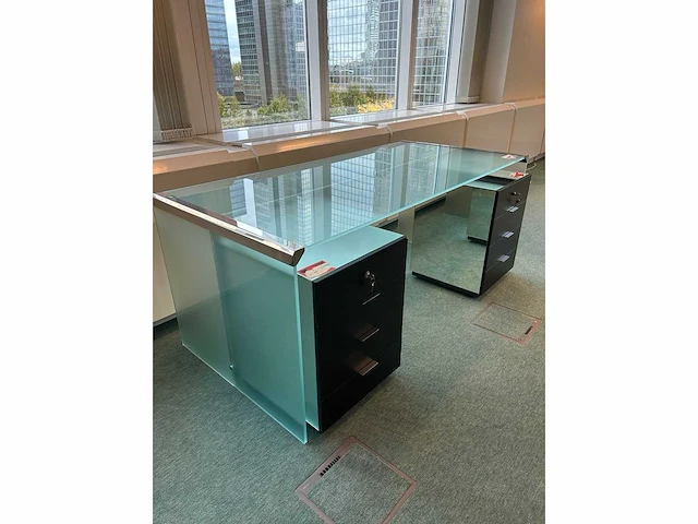 Gallotti & radice - directiebureau incl 2 ladeblokken - overige kantoorinventaris - afbeelding 7 van  13