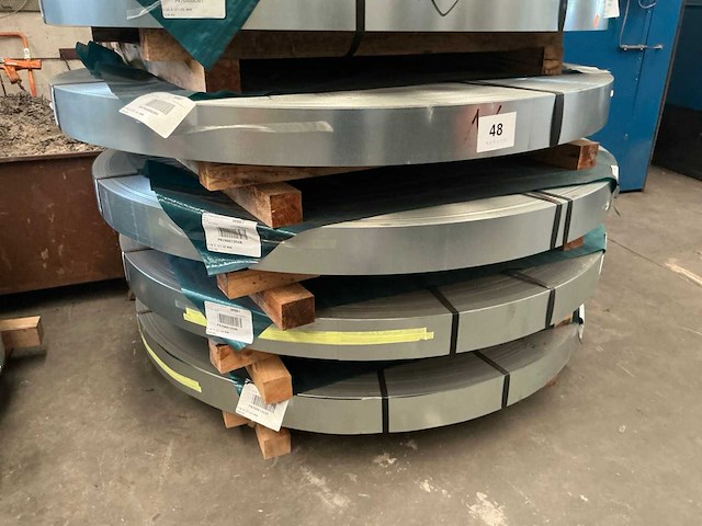 Galva dx51d z100 m a e coil (4x) - afbeelding 1 van  7