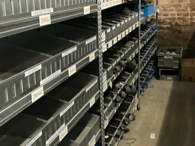Galva magazijnstelling met inhoud - afbeelding 5 van  5