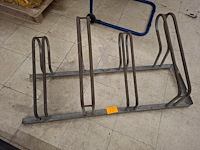 Galvaniseerd fietsrek - afbeelding 1 van  1