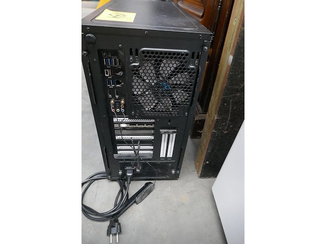 Gaming - pc asus republic of gamers - afbeelding 4 van  4