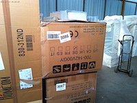 Gamingstoel, massagefunctie, verstelbare rugleuning, voetensteun, tot 120 kg - afbeelding 9 van  9