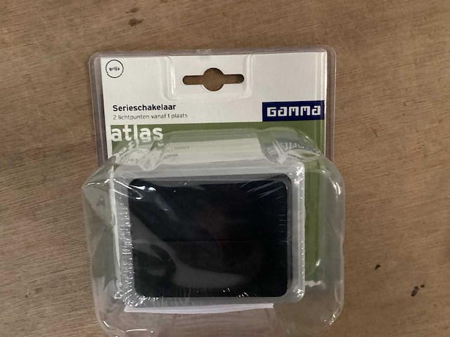 Gamma opbouw serieschakelaar, spatwaterdicht (46x) - afbeelding 2 van  3