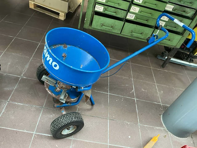 Gamo f80 kunstmeststrooier - afbeelding 1 van  3