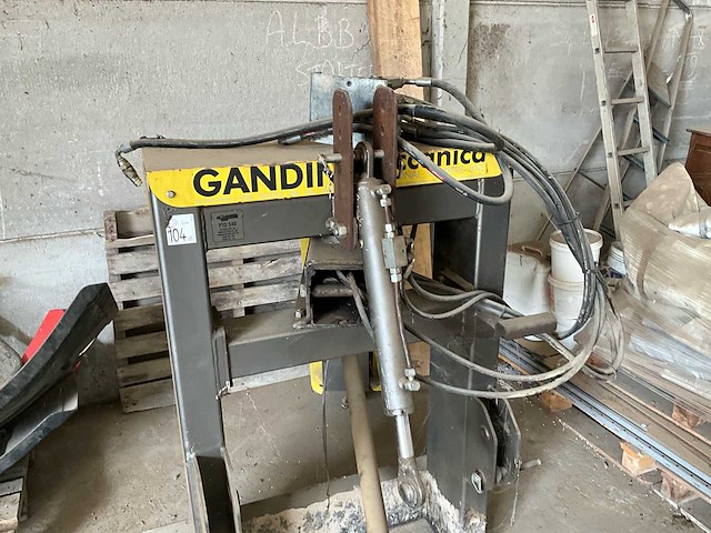 Gandini meccanica castor ça 721 ps stump grinder - afbeelding 8 van  17
