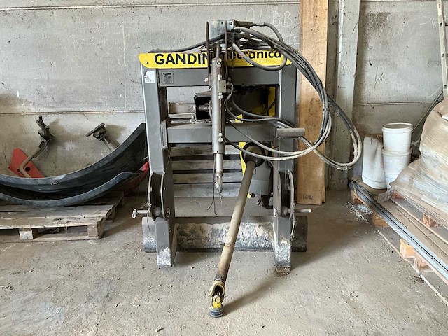 Gandini meccanica castor ça 721 ps stump grinder - afbeelding 14 van  17
