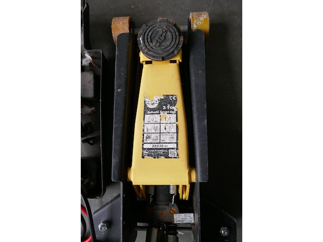 Garage materiaal - afbeelding 3 van  5