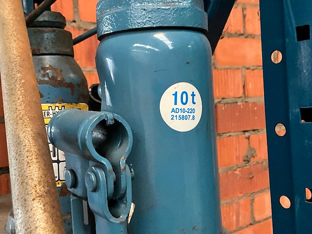 Garage materialen - afbeelding 9 van  12