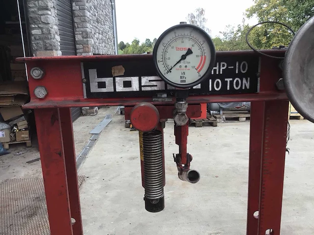 Garage press - afbeelding 2 van  4