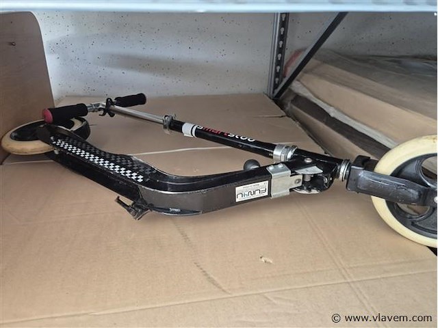 Garage rechts - afbeelding 13 van  39