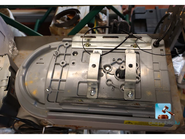 Garagedeurmotoren met rails - afbeelding 10 van  27