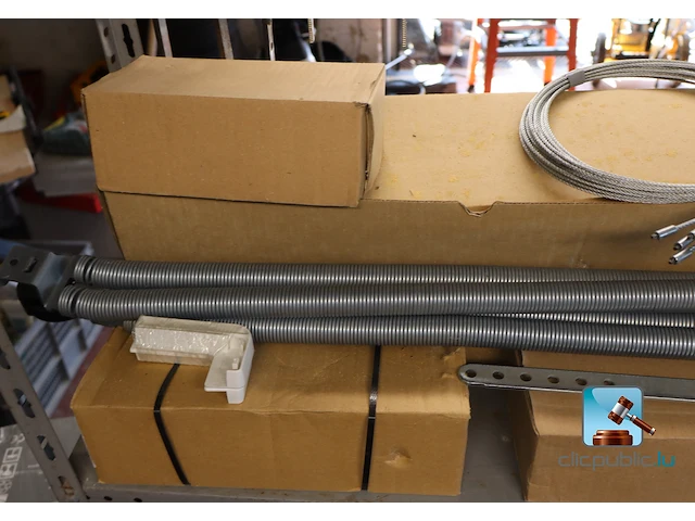 Garagedeurmotoren met rails - afbeelding 11 van  27