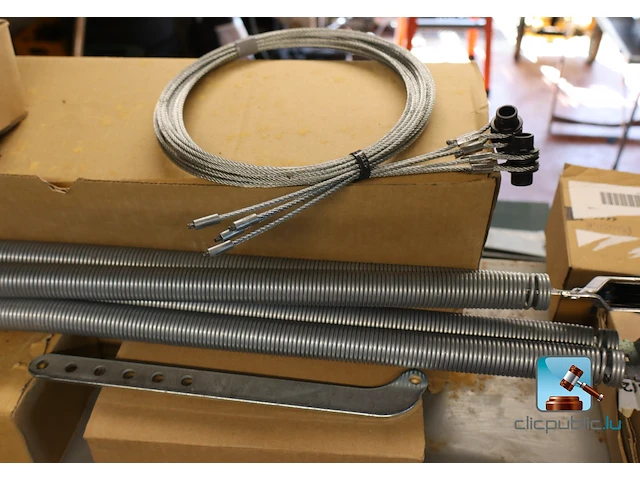 Garagedeurmotoren met rails - afbeelding 13 van  27