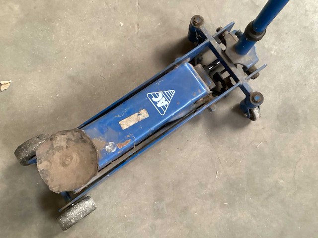 Garagekrik 1500 kg - afbeelding 1 van  3