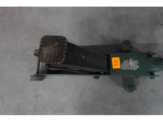Garagekrik compac - afbeelding 2 van  5