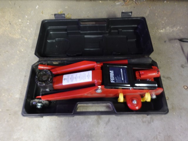 Garagekrik ferm - afbeelding 1 van  3