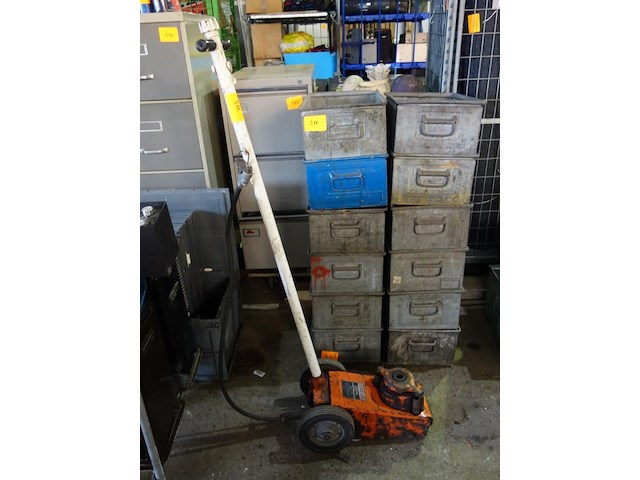 Garagekrik op perslucht 20 ton - afbeelding 1 van  3