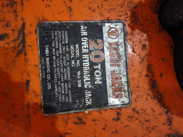 Garagekrik op perslucht 20 ton - afbeelding 3 van  3