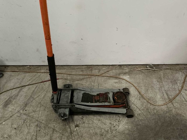 Garagekrik - afbeelding 1 van  4