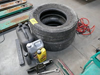 Garagemateriaal - afbeelding 1 van  5