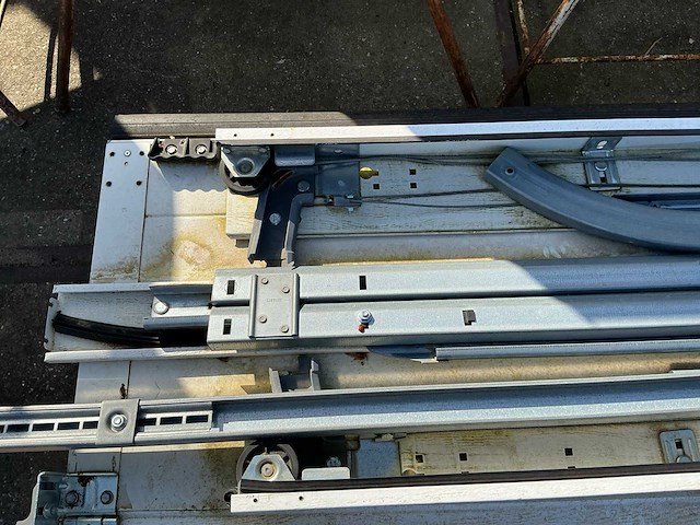 Garagepoort - afbeelding 2 van  4