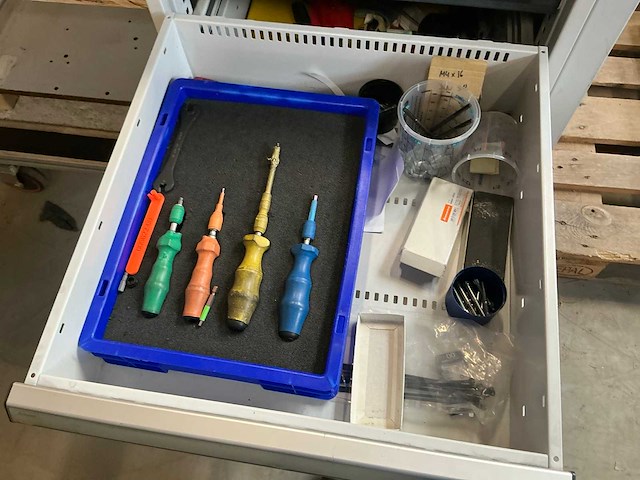 Garant mobiele werkbank - afbeelding 7 van  8