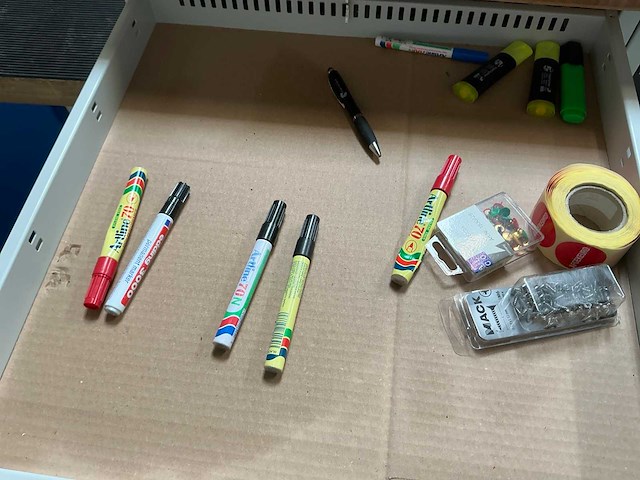 Garant werkbank met ladekasten - afbeelding 1 van  12