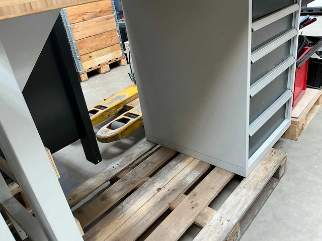 Garant werkbank - afbeelding 6 van  10