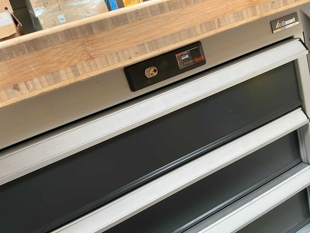 Garant werkbank - afbeelding 6 van  10
