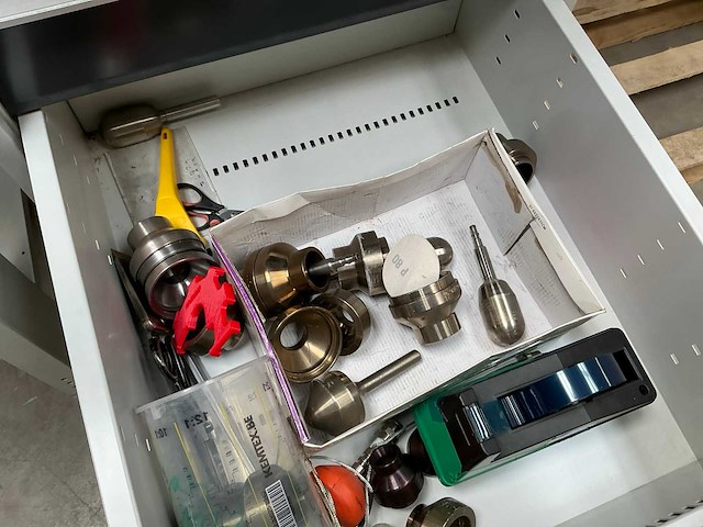Garant werkbank - afbeelding 10 van  10