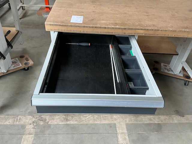 Garant werkbank - afbeelding 4 van  4