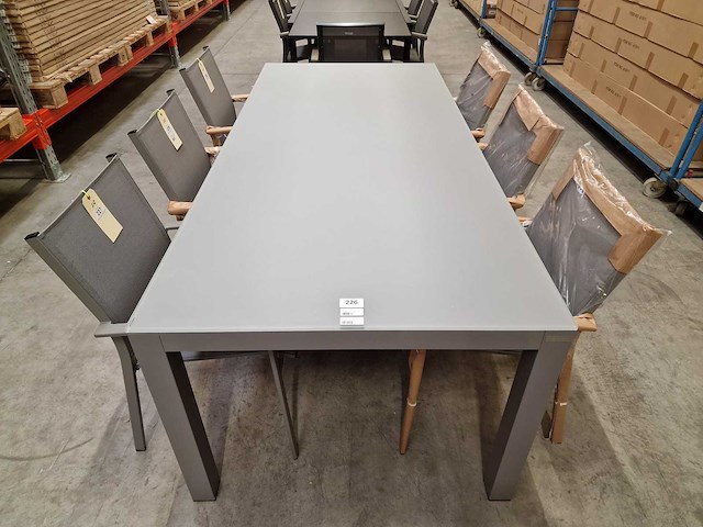 Garden prestige - alu tuintafel cleopatra warm grijs mat 220 x 100cm + lichtgrijs glas - afbeelding 3 van  4