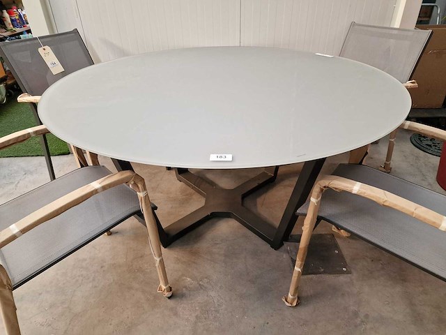 Garden prestige - alu tuintafel elise antraciet dia 150cm - lichtgrijs glas - afbeelding 2 van  5