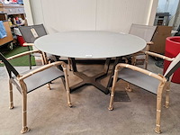Garden prestige - alu tuintafel elise antraciet dia 150cm - lichtgrijs glas - afbeelding 1 van  5