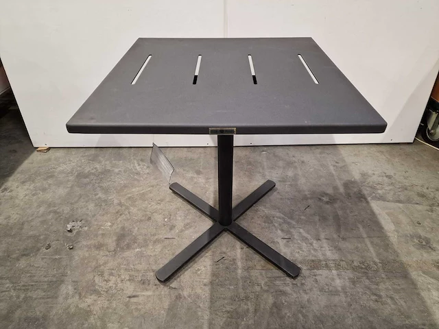 Garden prestige - alu tuintafel suisse 70 x 70cm antraciet full alu - afbeelding 7 van  12