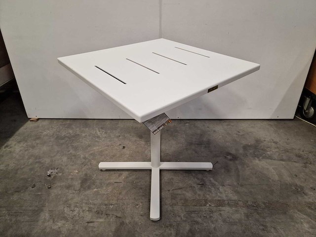 Garden prestige - alu tuintafel suisse 70 x 70cm wit full alu - afbeelding 6 van  13