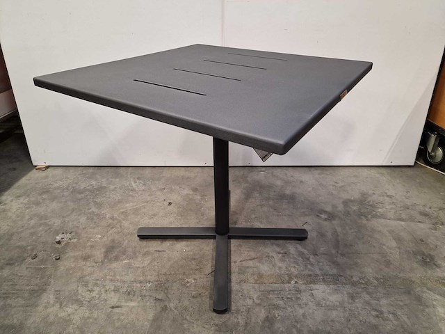 Garden prestige - alu tuintafel suisse 80 x 80cm antraciet full alu - afbeelding 1 van  12