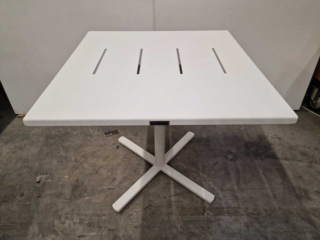Garden prestige - alu tuintafel suisse 80 x 80cm wit full alu - afbeelding 6 van  11