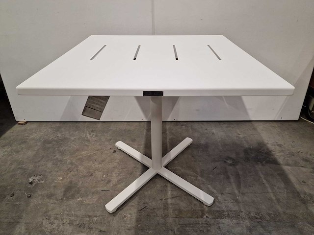 Garden prestige - alu tuintafel suisse 80 x 80cm wit full alu - afbeelding 5 van  11