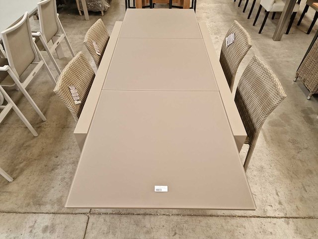Garden prestige - alu tuintafel uitschuif lissabon champagne mat - afbeelding 4 van  9